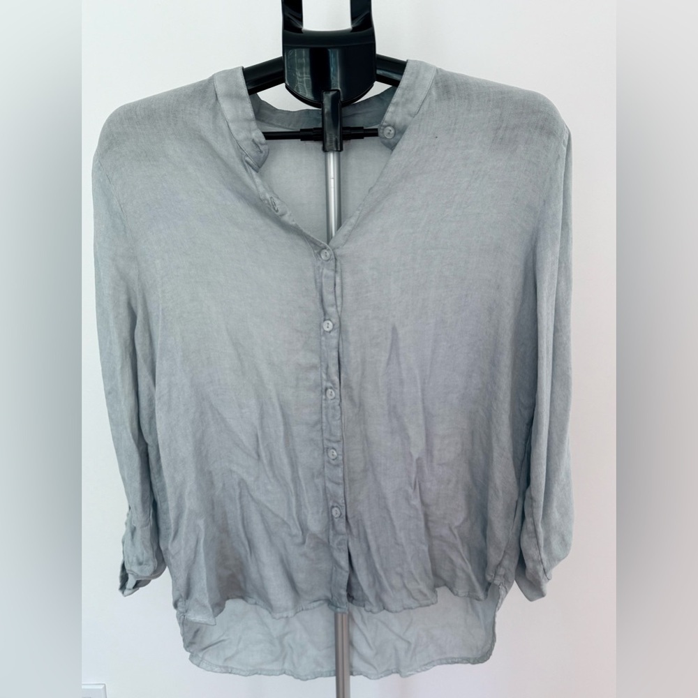On The Road | Faela Button Down Top | Size Large | Light Blue Casual Chic